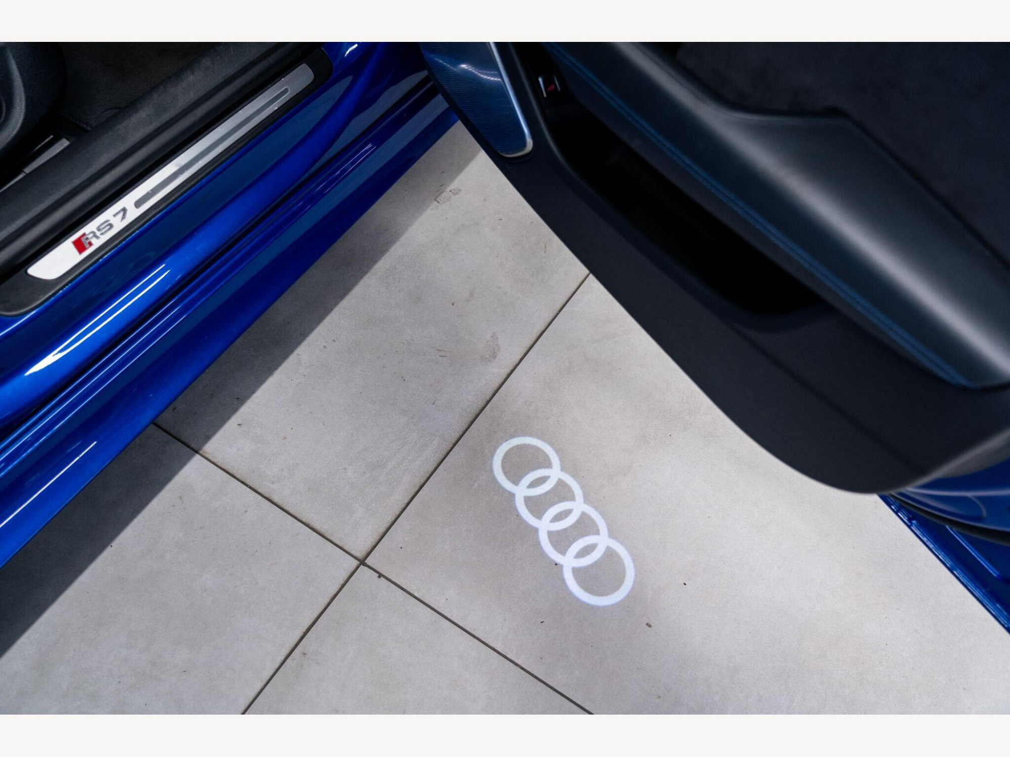 2017 Audi RS7 image 40