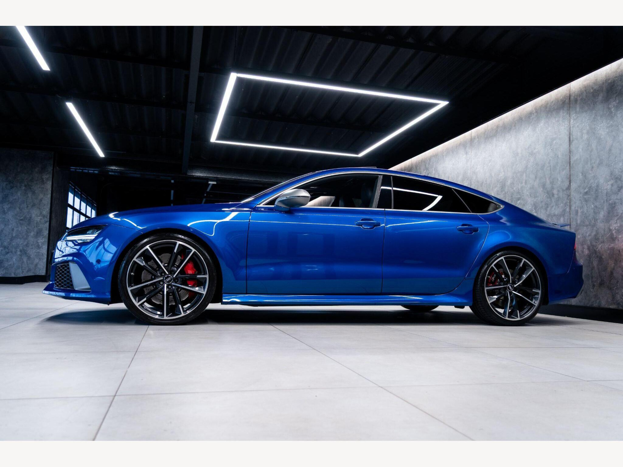 2017 Audi RS7 image 9