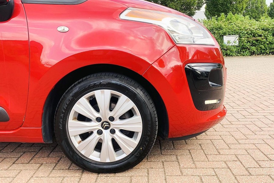 2015 Citroen C3 Picasso photo 11