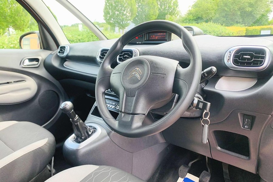 2015 Citroen C3 Picasso photo 13