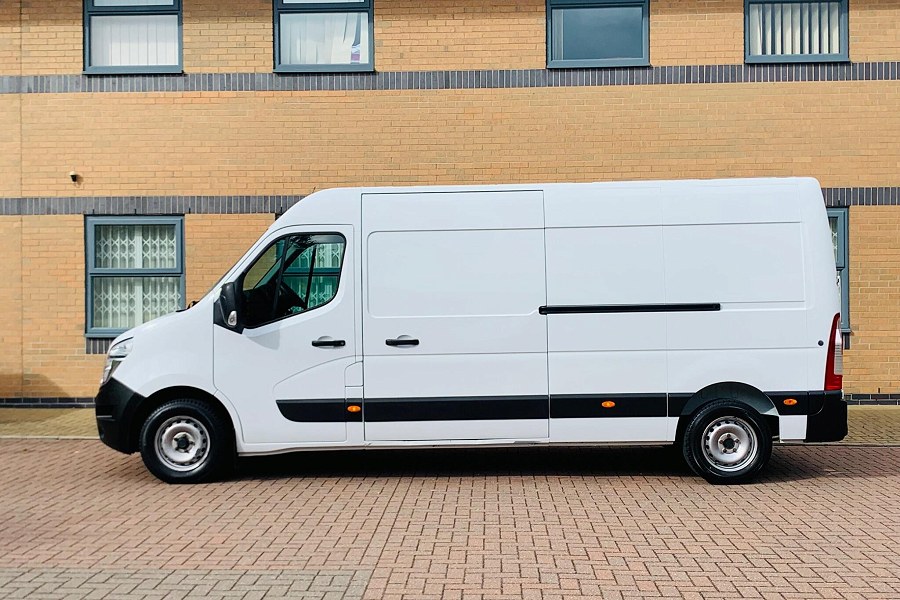 2021 Nissan NV400 photo 4