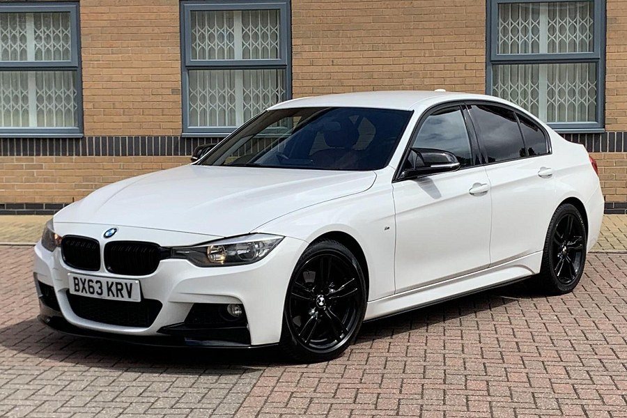 2013 BMW 3 SERIES photo 4