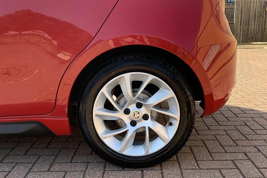 2016 MG MG3 photo 12