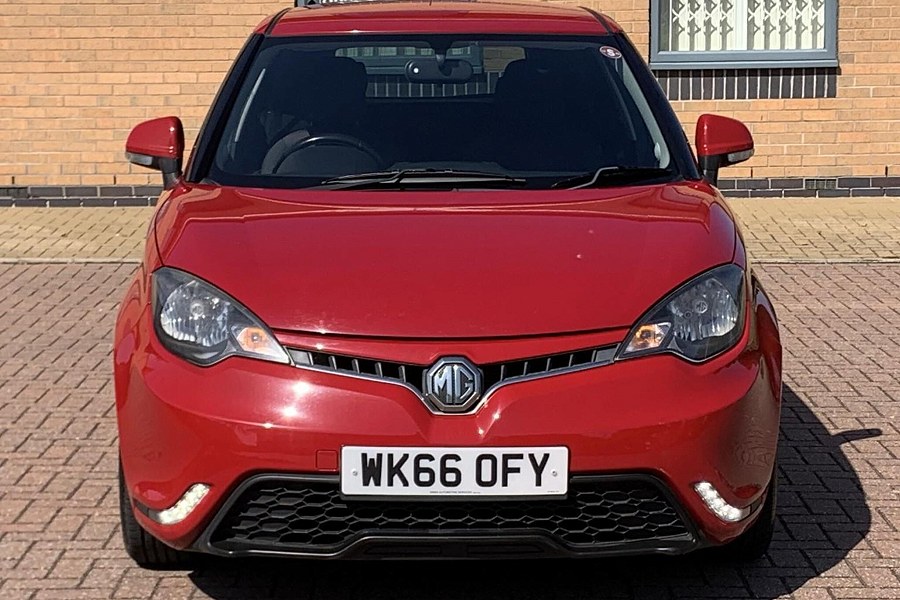 2016 MG MG3 photo 2