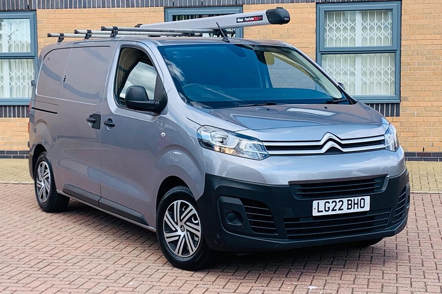 2022 Citroen Dispatch photo 1