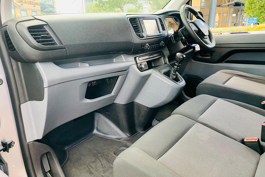 2022 Citroen Dispatch photo 14