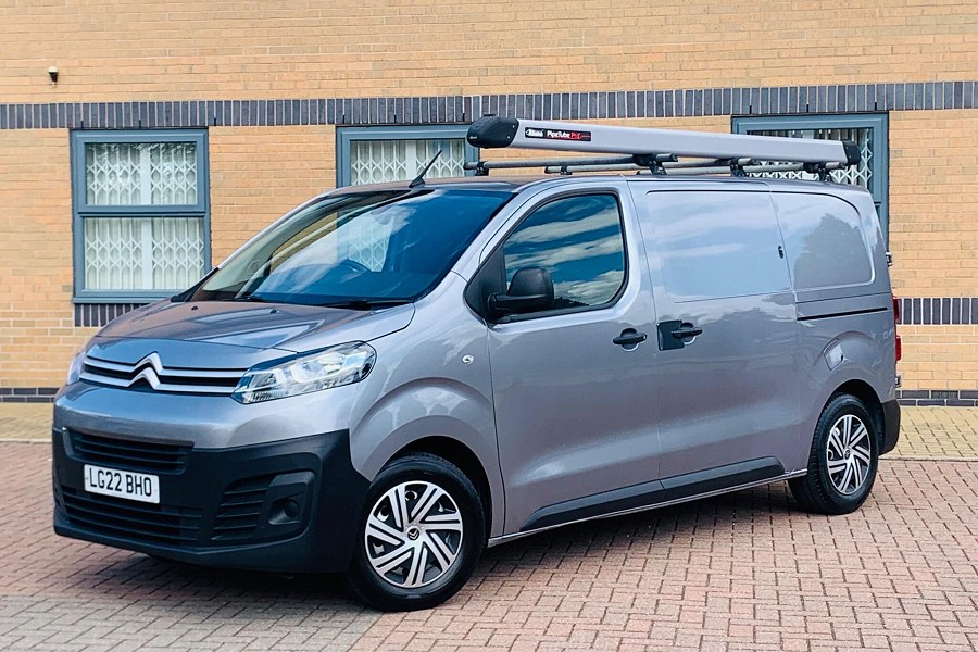 2022 Citroen Dispatch photo 3