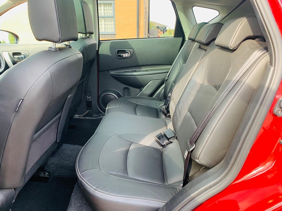 2010 Nissan Qashqai photo 14
