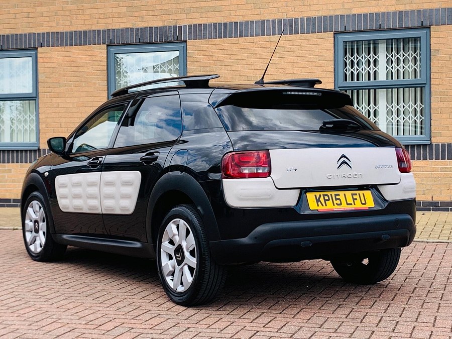 2015 Citroen C4 Cactus photo 4