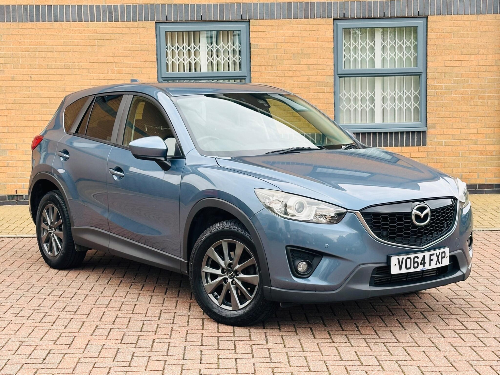 2014 Mazda CX-5 2.2 SKYACTIV-D SE-L Nav Euro 6 (s/s) 5dr for sale at Select Cars of Wakefield