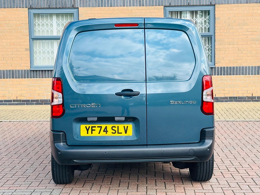 2025 Citroen Berlingo photo 8