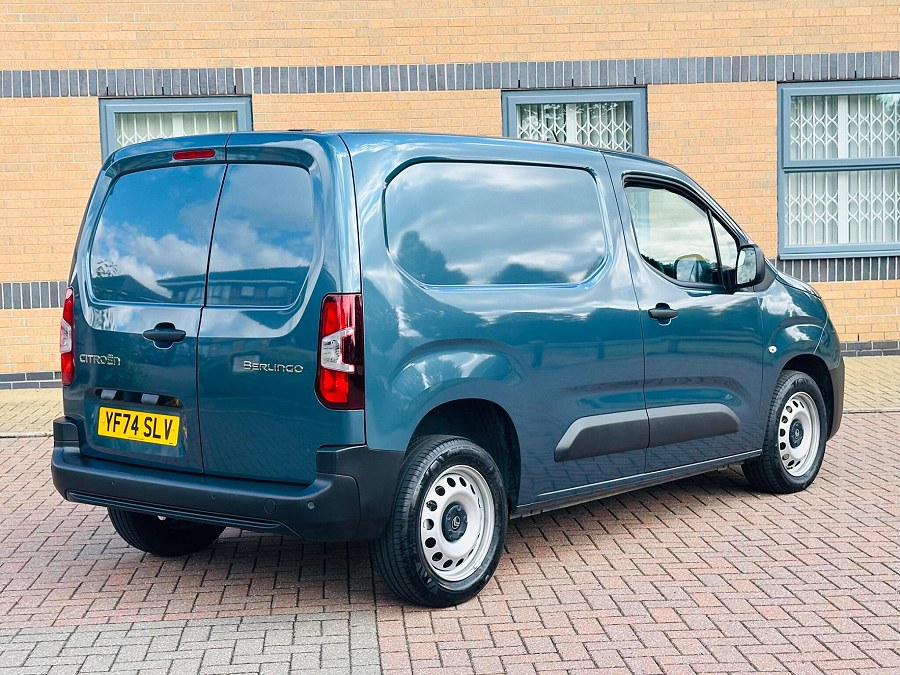 2025 Citroen Berlingo photo 11