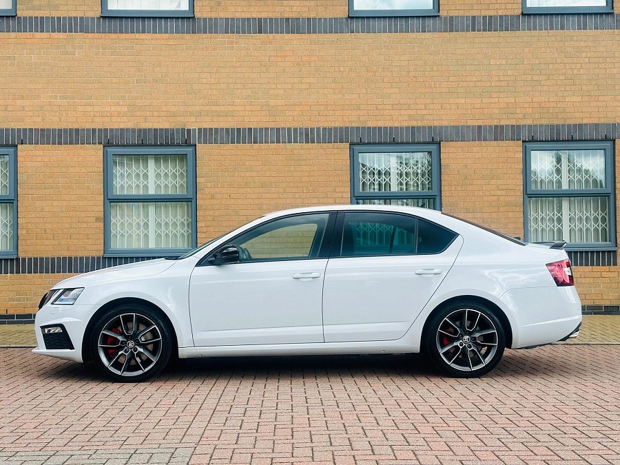 2020 Skoda Octavia photo 6