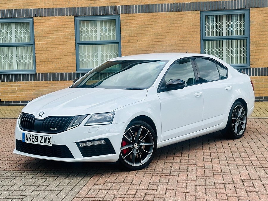 2020 Skoda Octavia photo 3