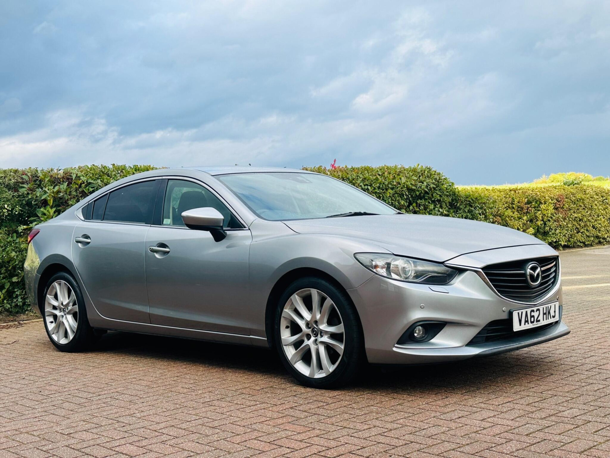 2013 Mazda Mazda6 2.2 SKYACTIV-D Sport Nav Euro 6 (s/s) 4dr for sale at Select Cars of Wakefield