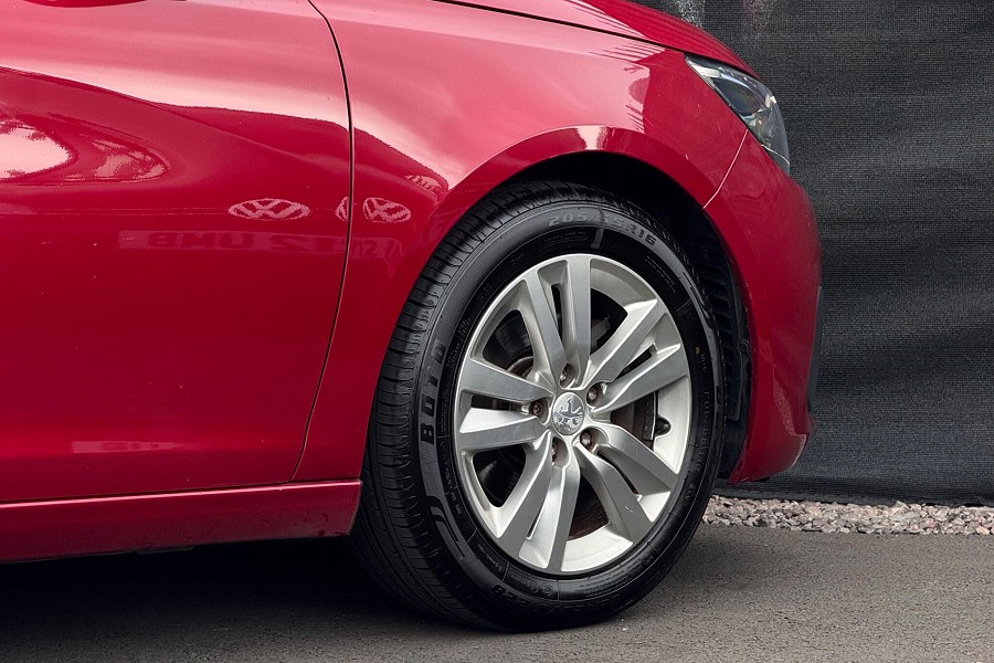 2018 Peugeot 308 SW photo 6