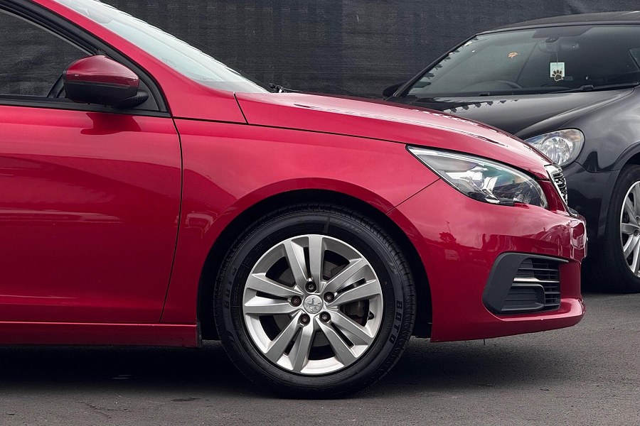 2018 Peugeot 308 SW photo 9