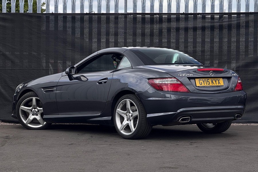 Mercedes-Benz SLK photo 2