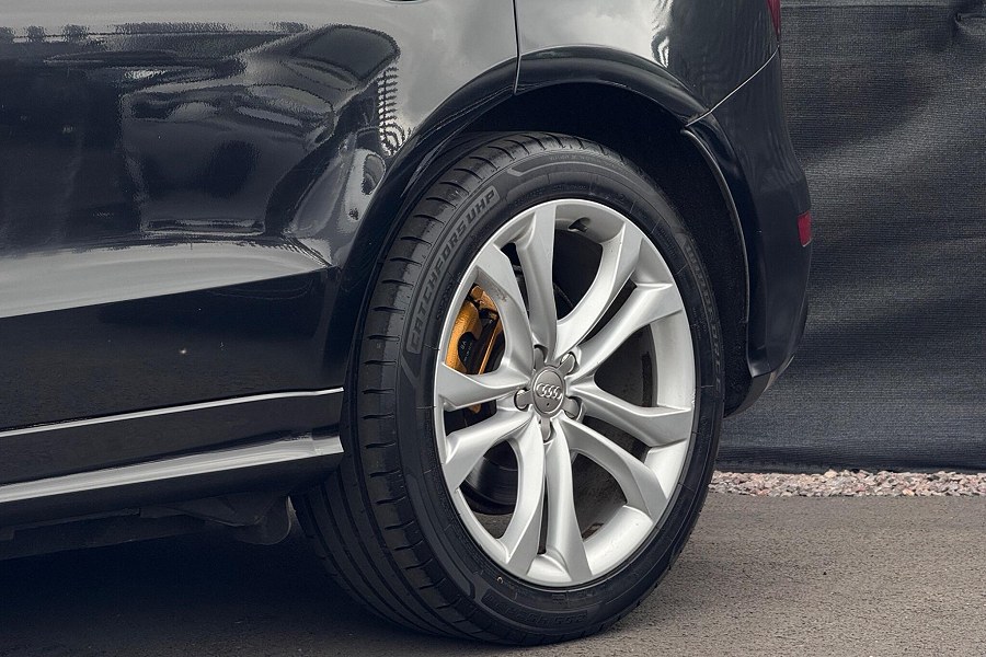 2014 Audi SQ5 photo 12
