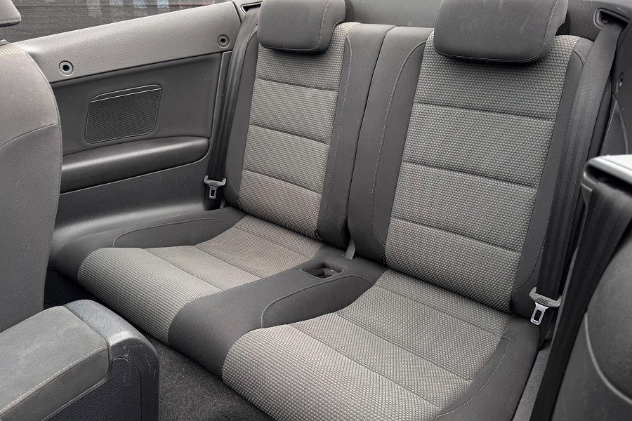2012 Volkswagen Golf photo 9