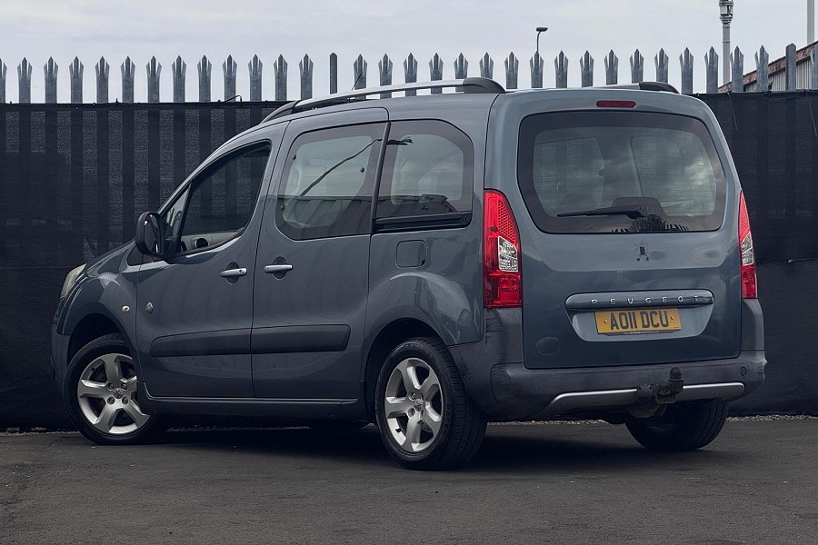 Peugeot Partner Tepee photo 2