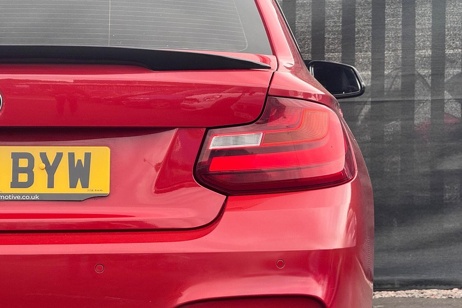 2016 BMW 2 Series photo 13