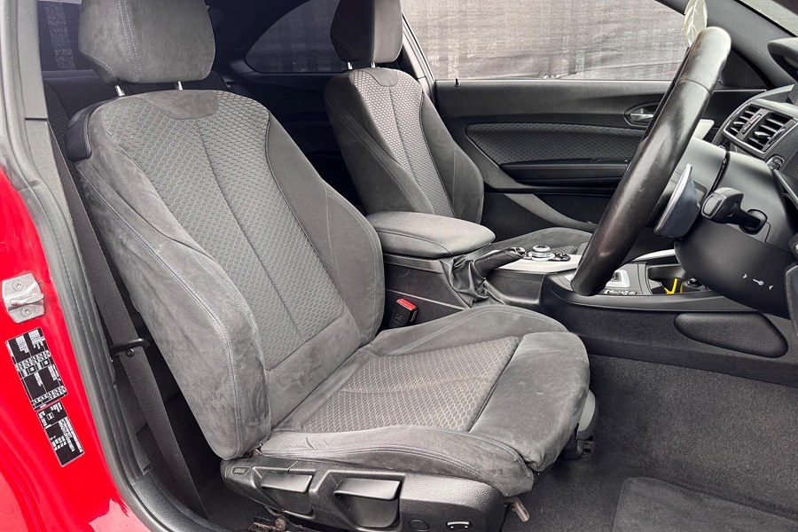 2016 BMW 2 Series photo 9