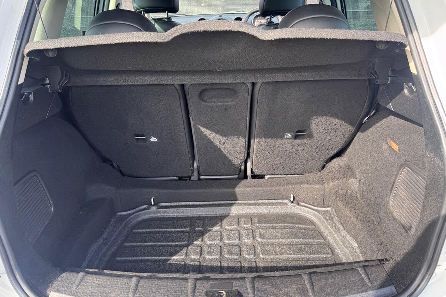2015 MINI Countryman photo 5