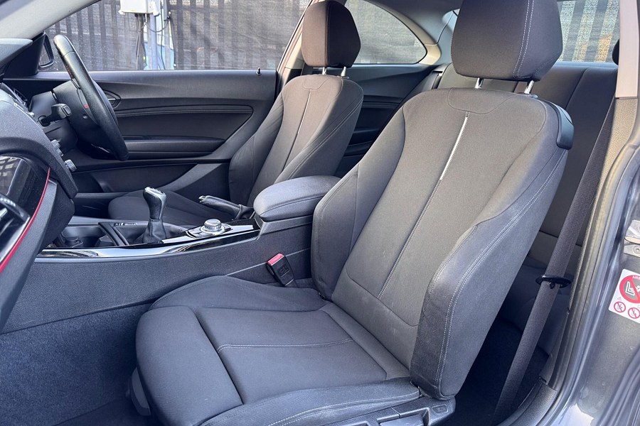2016 BMW 2 Series photo 12
