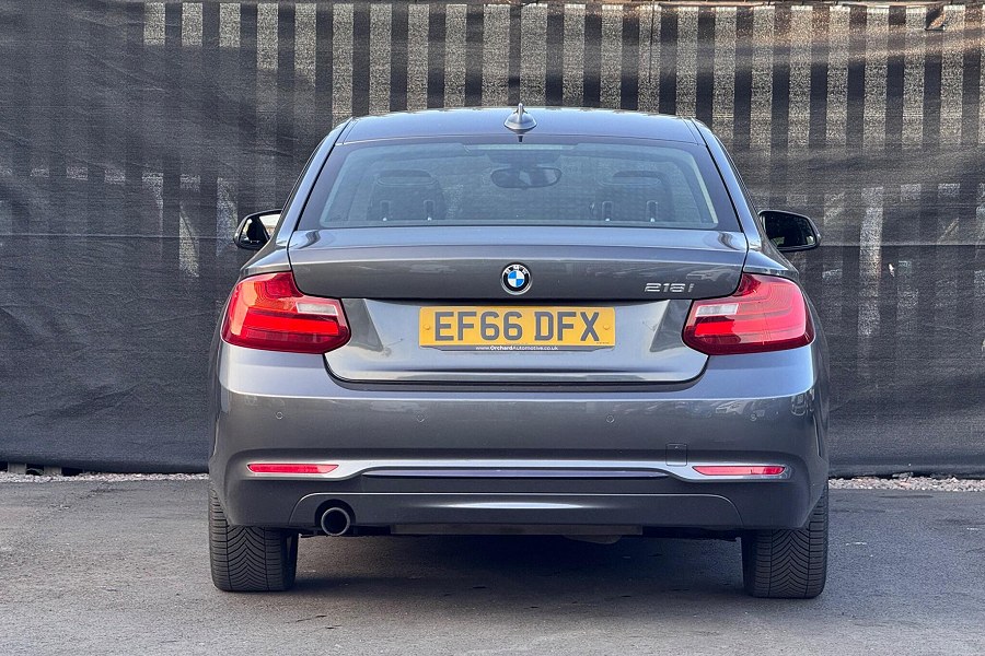 2016 BMW 2 Series photo 5