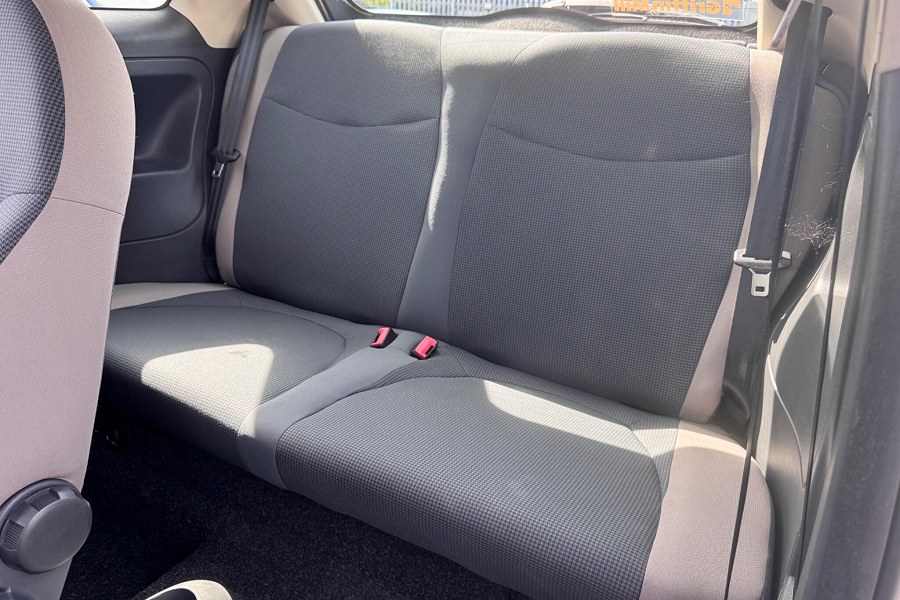 2015 Fiat 500 photo 12