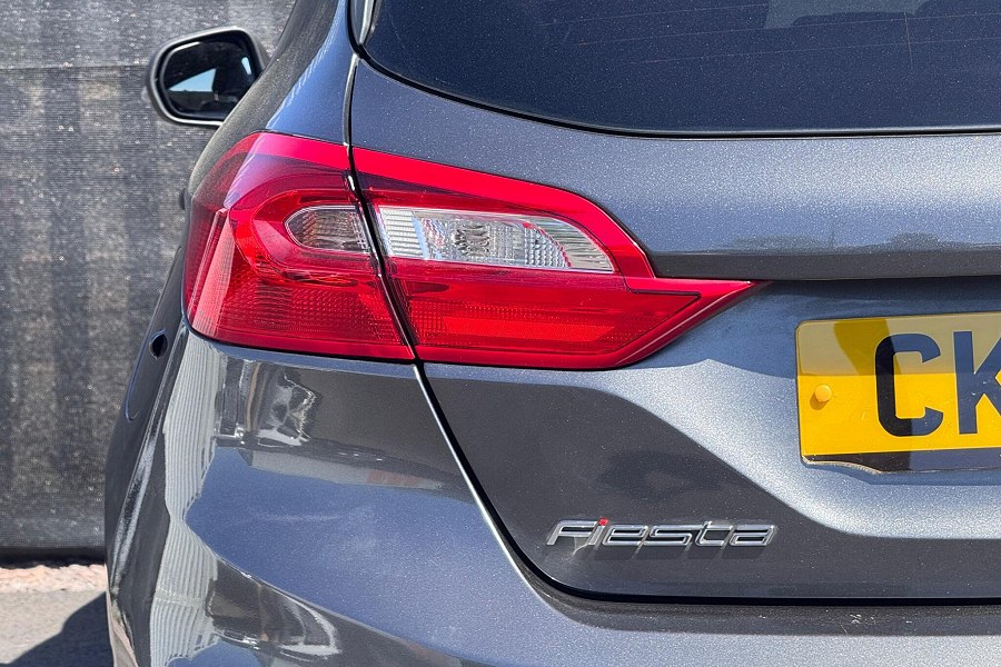 2018 Ford Fiesta photo 8