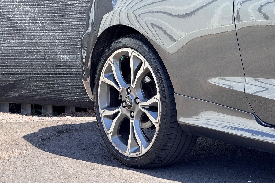 2018 Ford Fiesta photo 14
