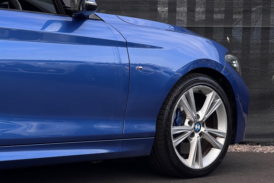 2017 BMW 1 Series photo 8
