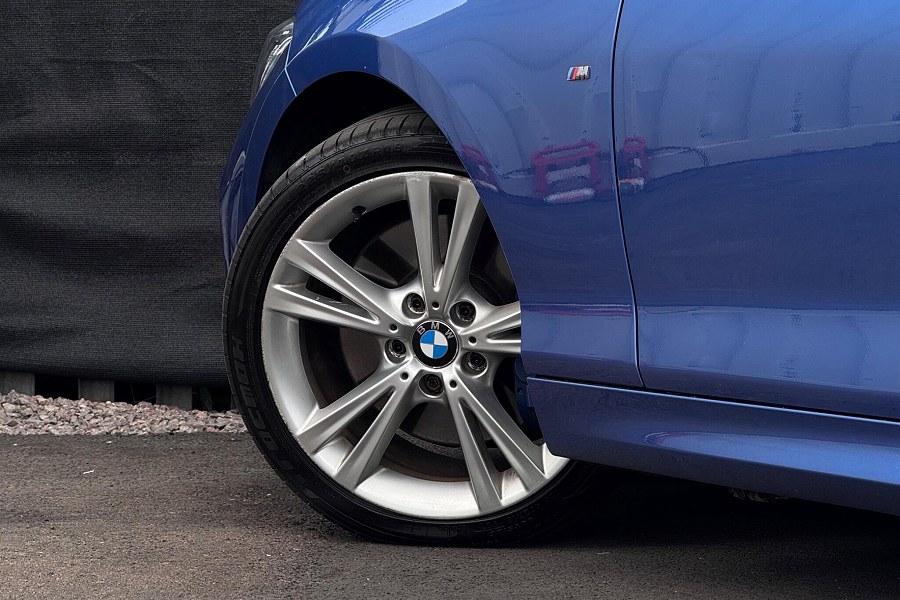 2017 BMW 1 Series photo 12