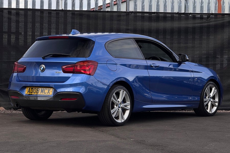 2017 BMW 1 Series photo 6