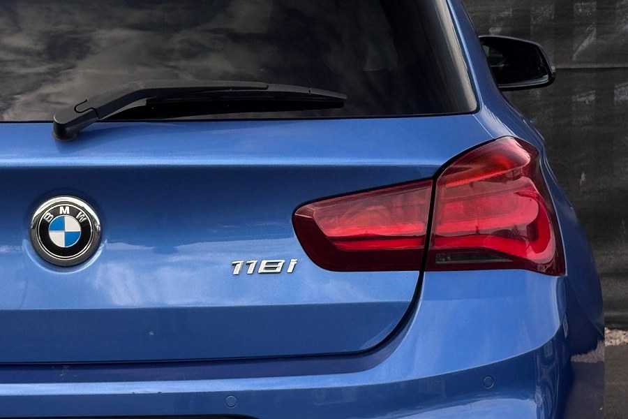 2017 BMW 1 Series photo 10