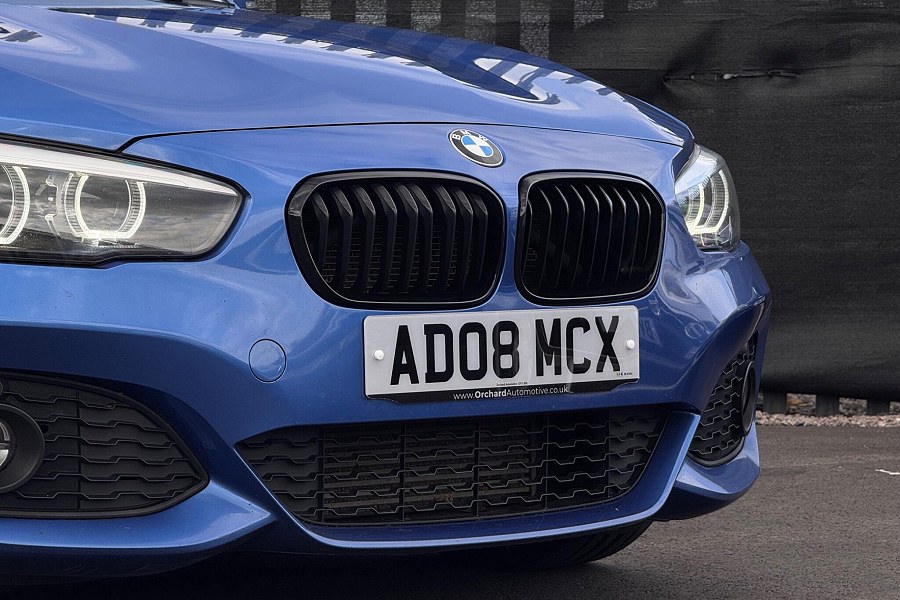 2017 BMW 1 Series photo 14
