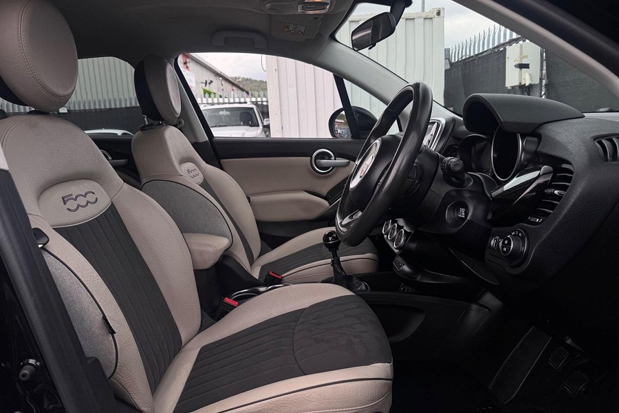 2015 Fiat 500X photo 9