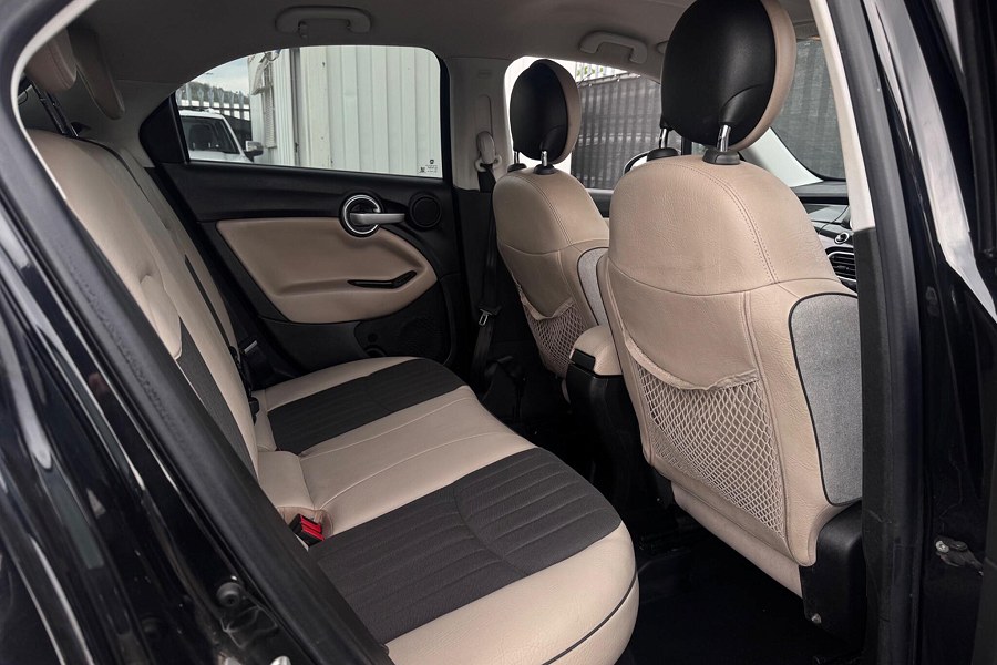 2015 Fiat 500X photo 8