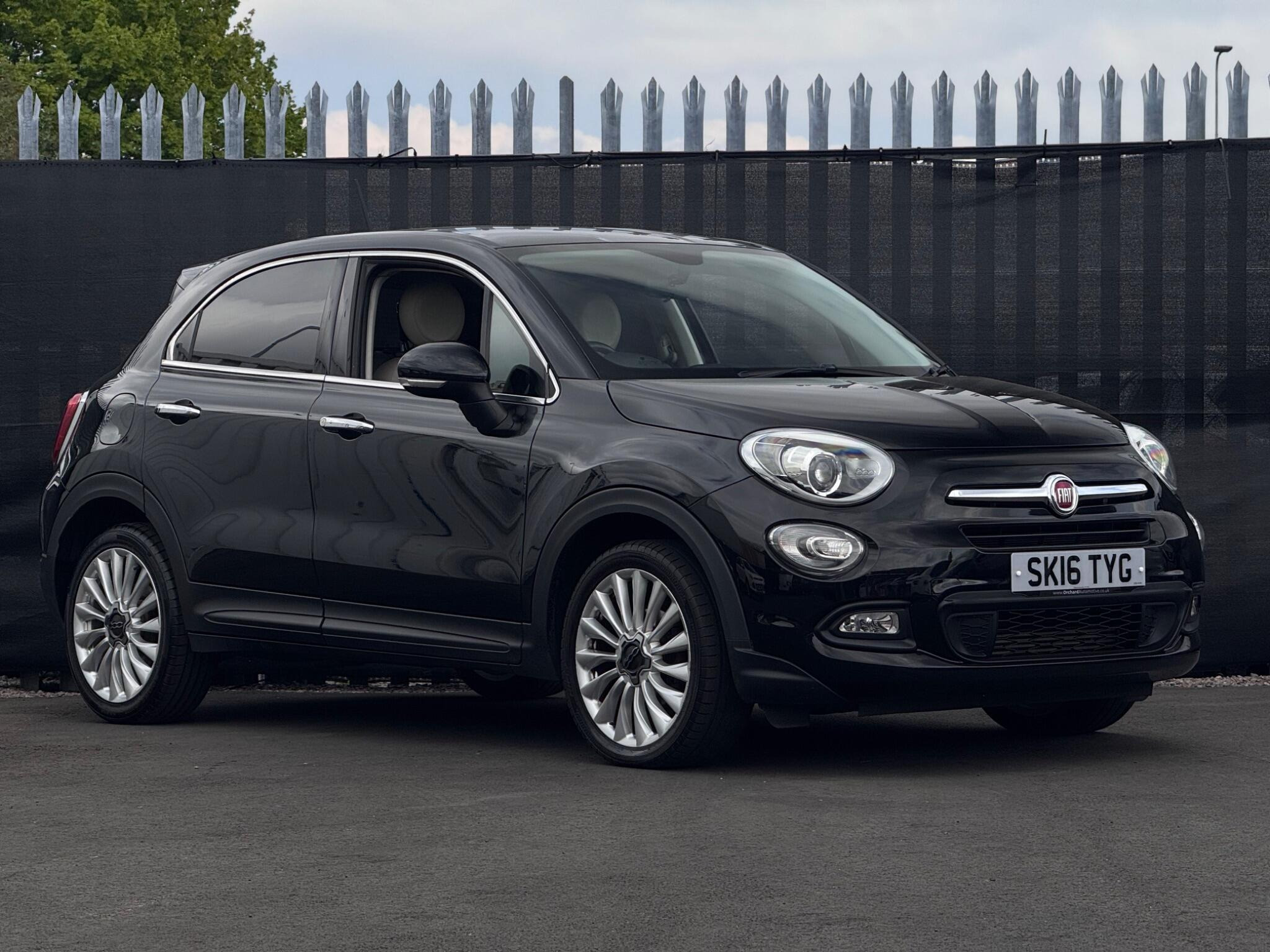 2015 Fiat 500X 1.6 MultiJetII Lounge Euro 6 (s/s) 5dr for sale at Bestway Autos
