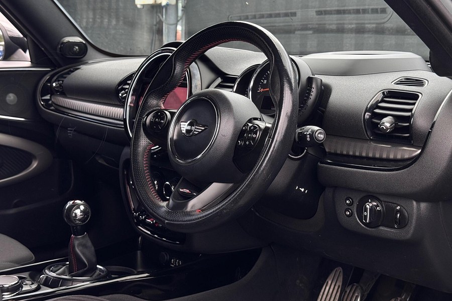 2017 MINI Clubman photo 6