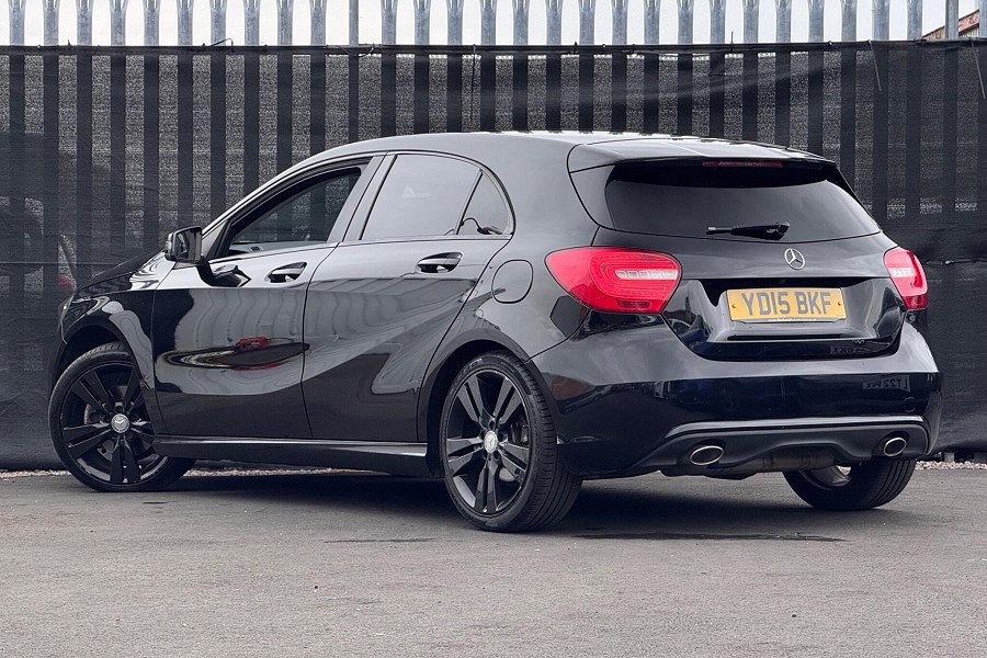 Mercedes-Benz A Class photo 2