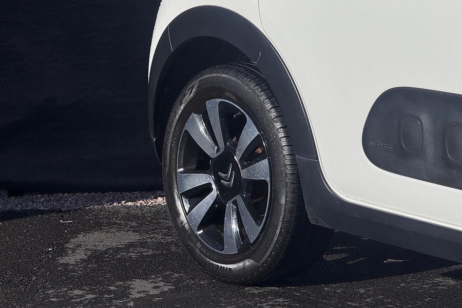 2018 Citroen C3 photo 10