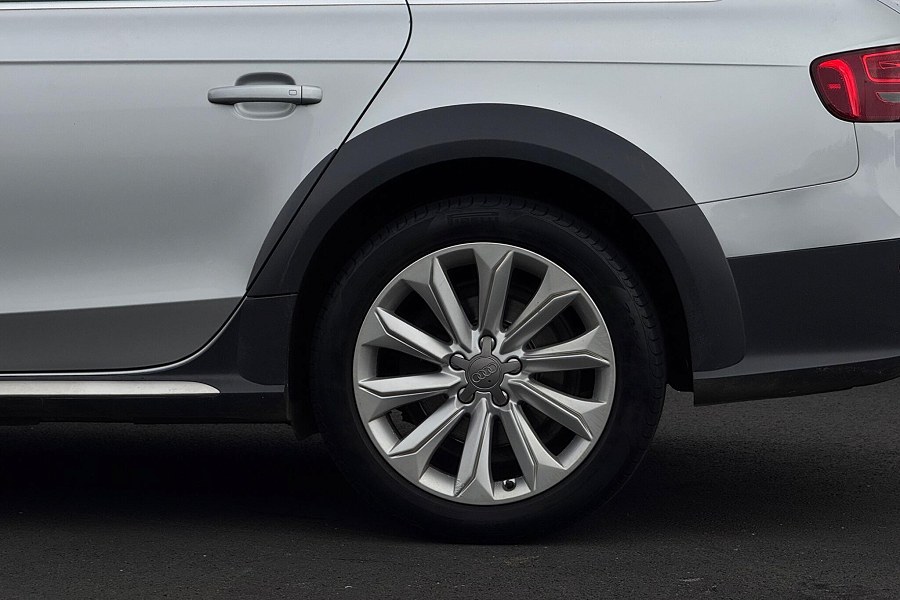 2013 Audi A4 Allroad photo 13