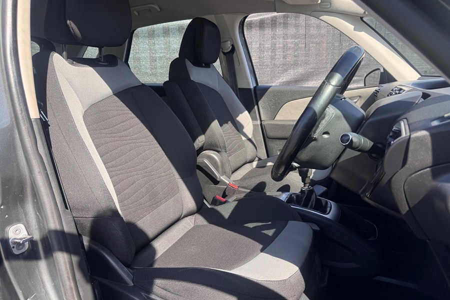 2015 Citroen C4 Picasso photo 11