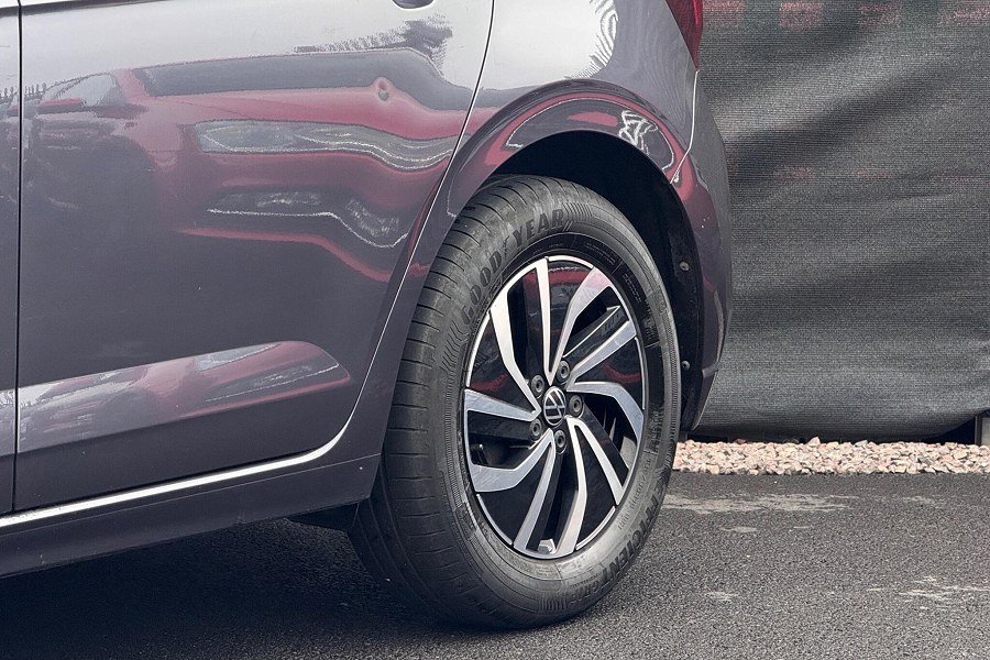 2022 Volkswagen Polo photo 9