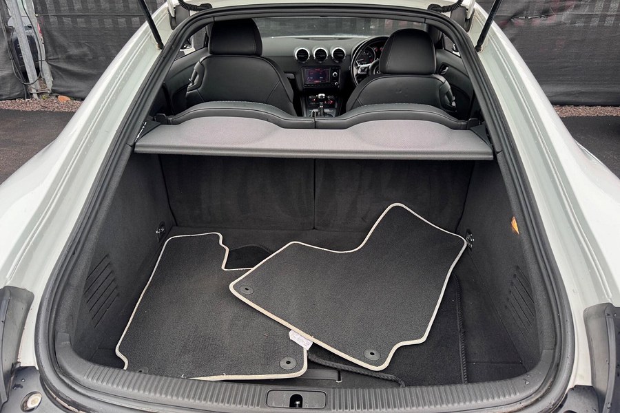 2008 Audi TTS photo 6