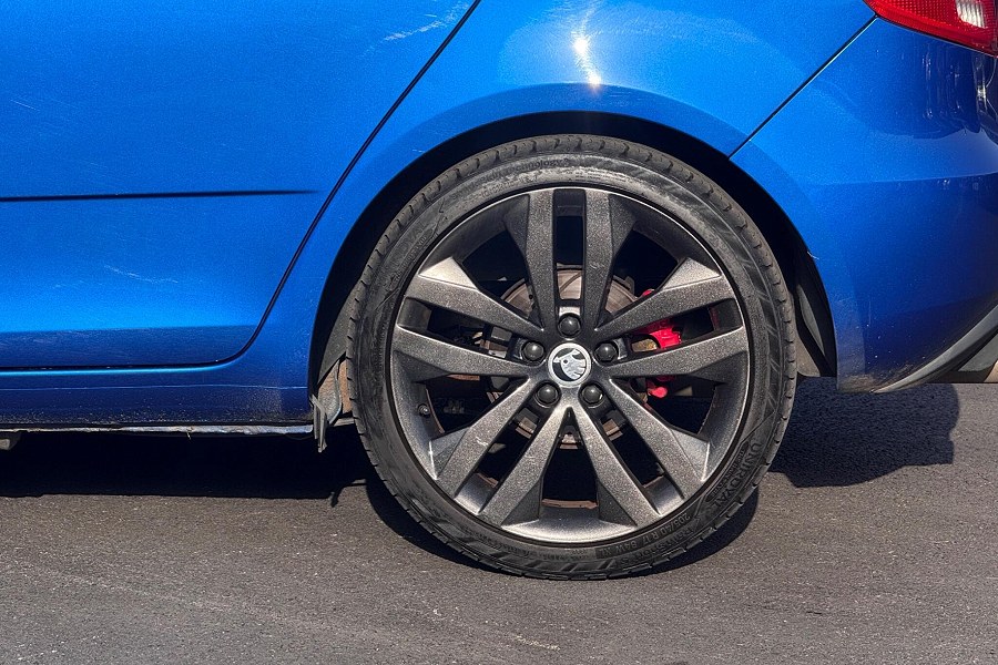 2011 Skoda Fabia photo 9