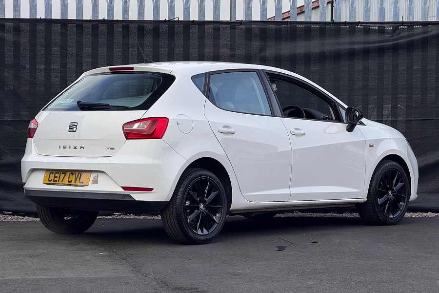 2017 SEAT Ibiza photo 8